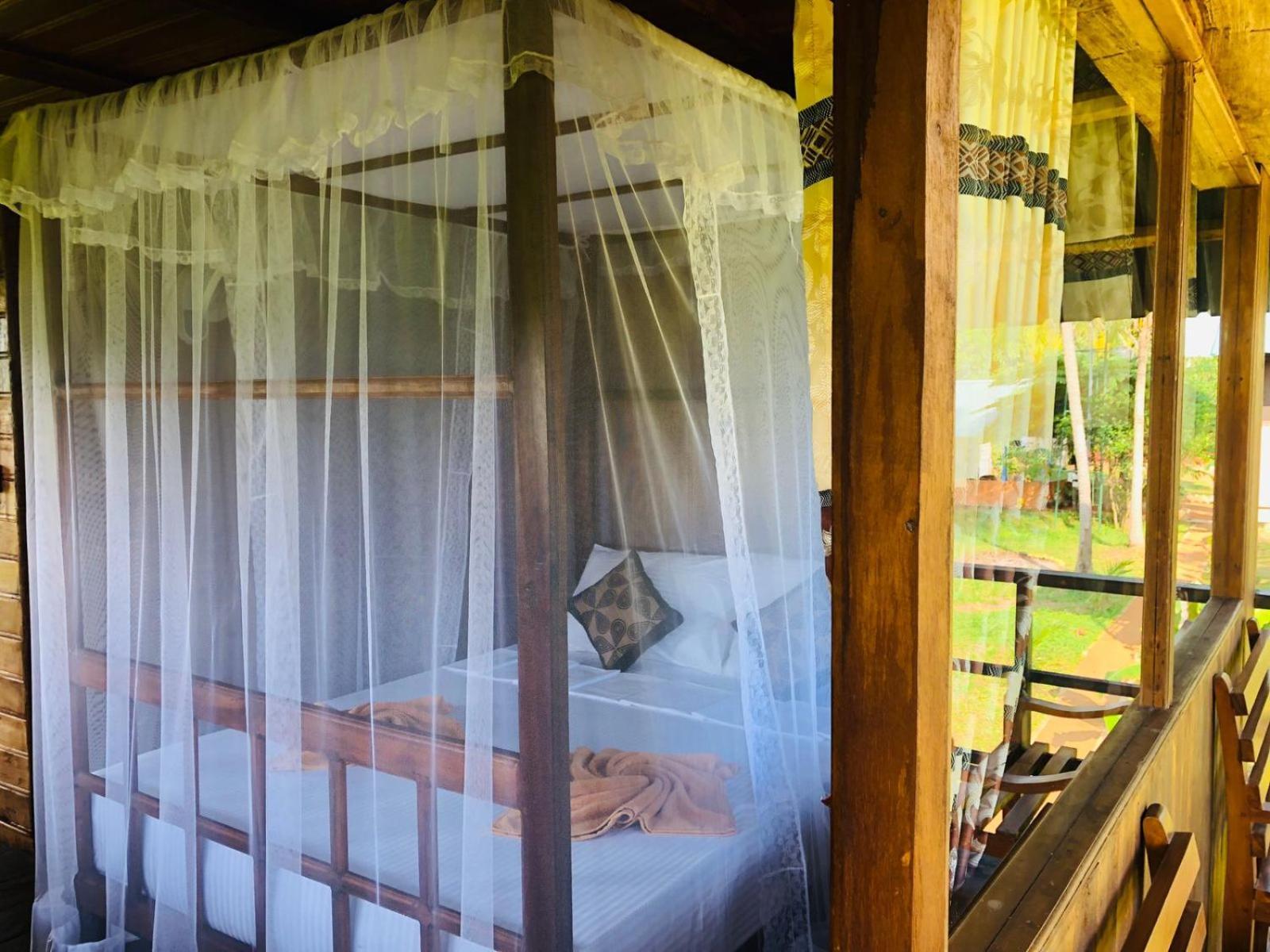 Вилла Sigiriya Paddy Field Hut Номер фото